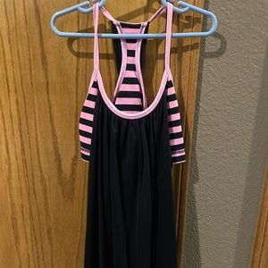 Lululemon tank with built in bra.